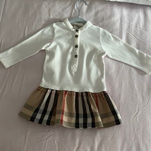 Burberry dress size 12months